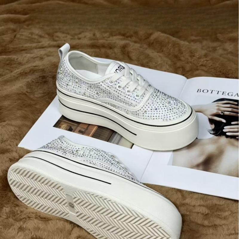 Fashion Womens Shoes Luxury Rh - Canvas Sneaker High recension och pris